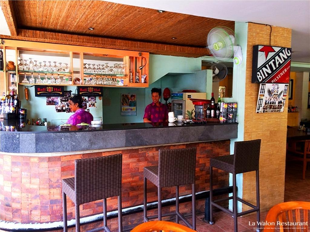 La Walon Hotel Kuta  Exterior photo